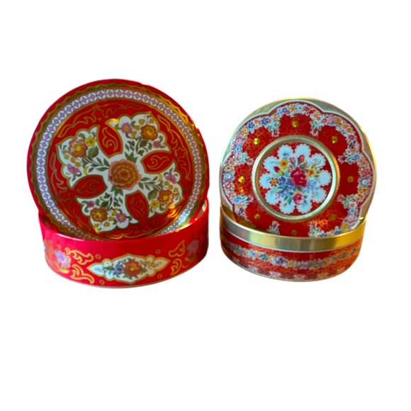 VINTAGE➕Pair Of European Red Floral Tin Boxes - Picture 1 of 7